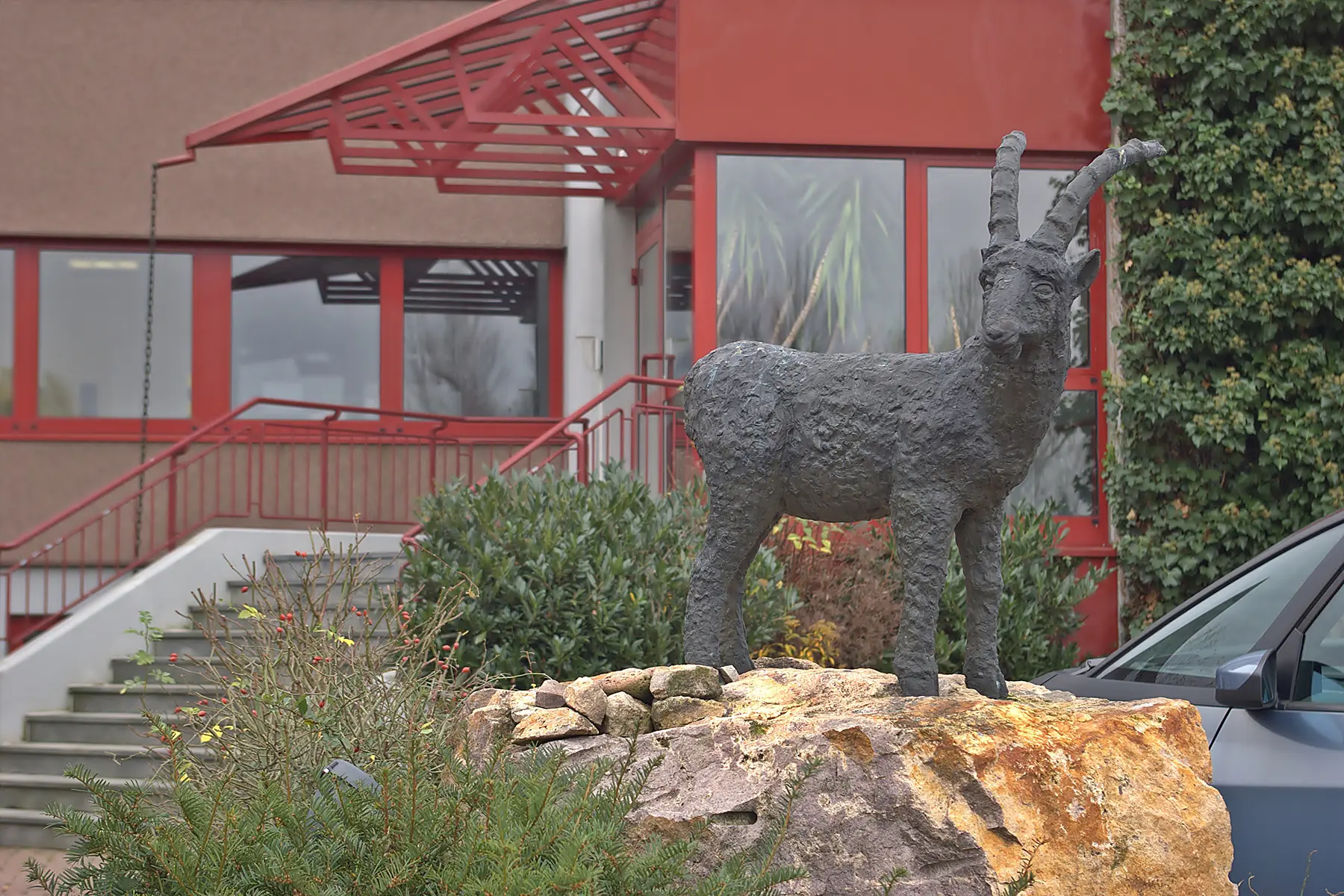 Schneider acquires renowned company Peter Bock AG