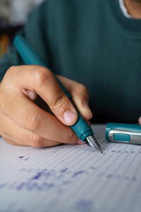 Le stylo-plume Schneider Tomo est à la fois fonctionnel et esthétiquement plaisant.