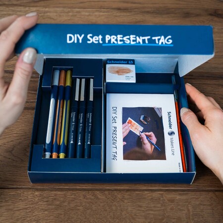 DIY Set Present Tag DIY Sets by Schneider